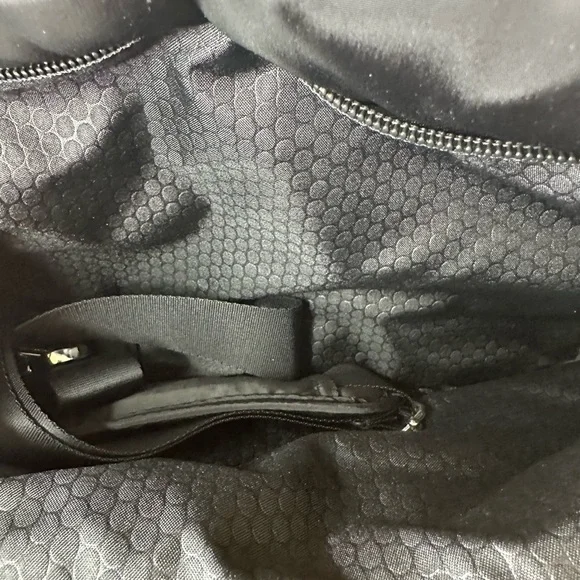 IPack Puffy Fashion Tote NWOT - Picture 4 of 12